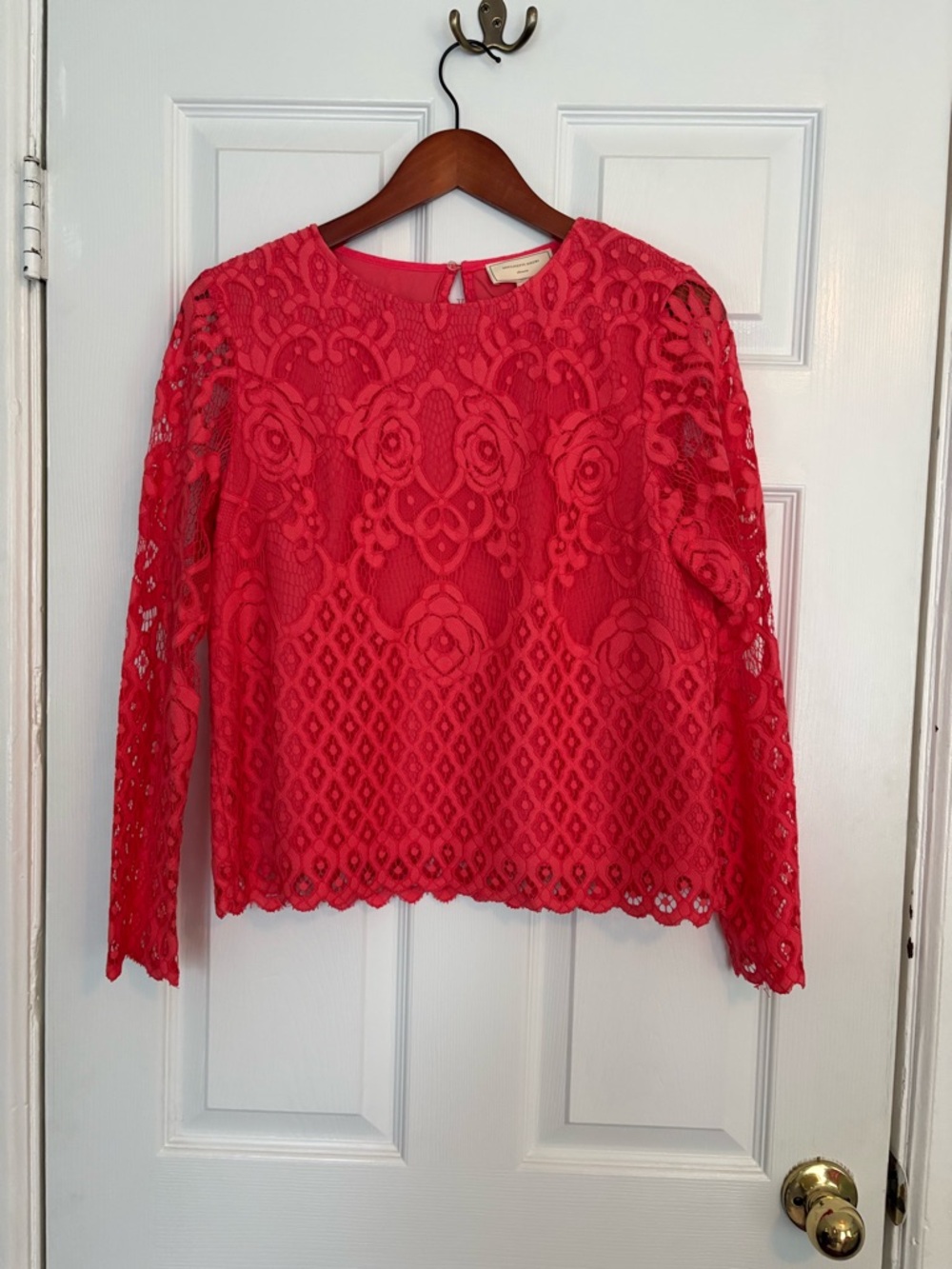 Anthropologie Women's Coral Lace Long-Sleeve Top. Size small